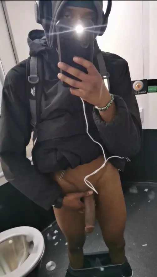 Do the secret knock and I’ll let you in by _blackmuchaho