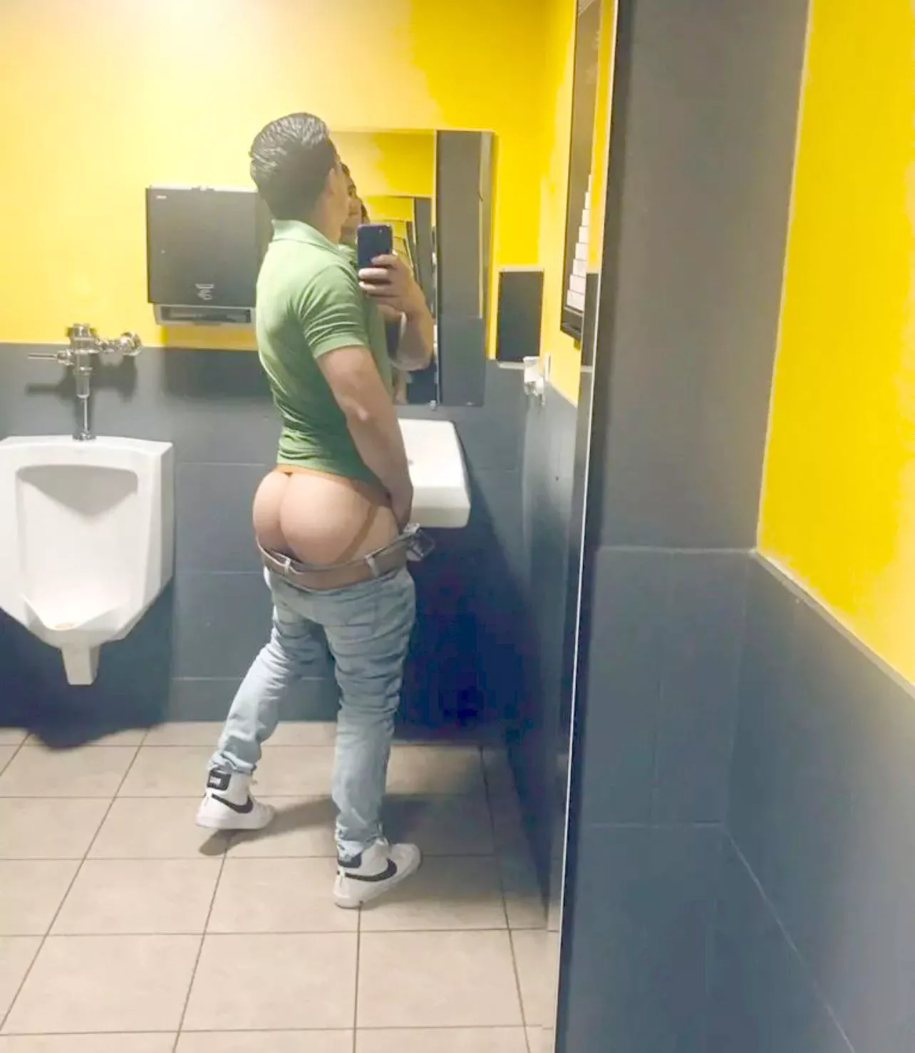 Gym’s paying off! posted by Straight-curious529