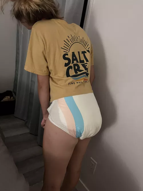 I farted while taking these pictures 💨😂 hear it on JFF! by scott-57