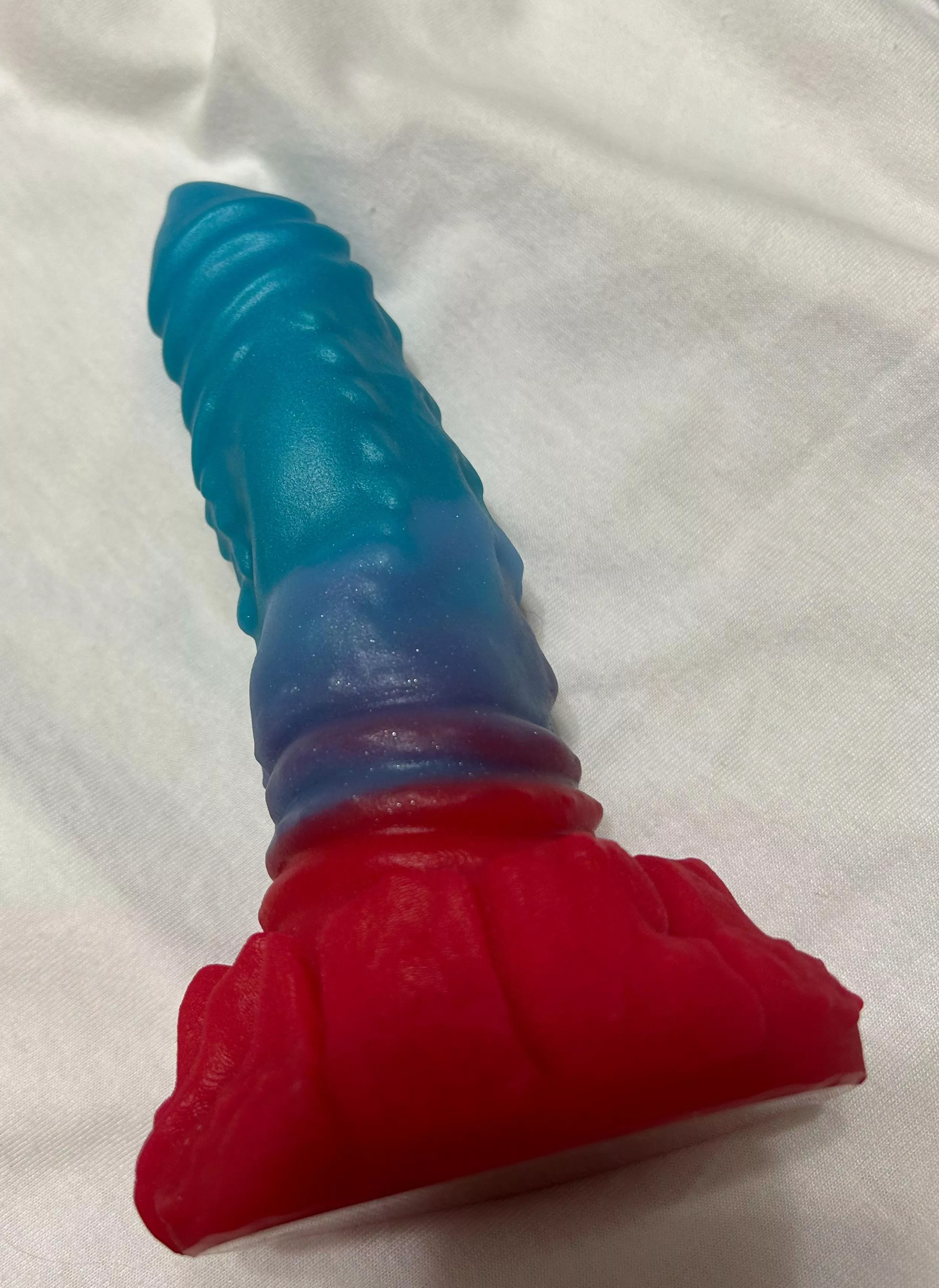 I love my small Clayton frankenpour. (bad dragon) posted by natalyablue