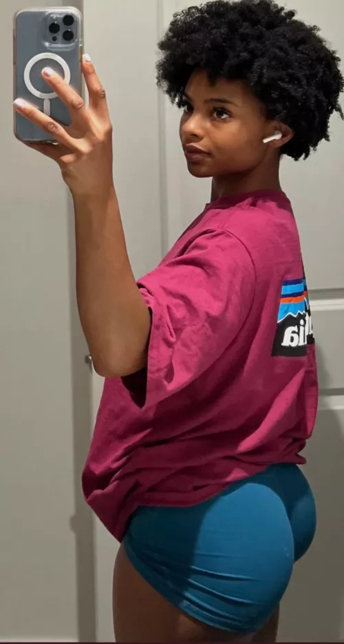 I think this t shirt is cute by Princess_Tiana2005