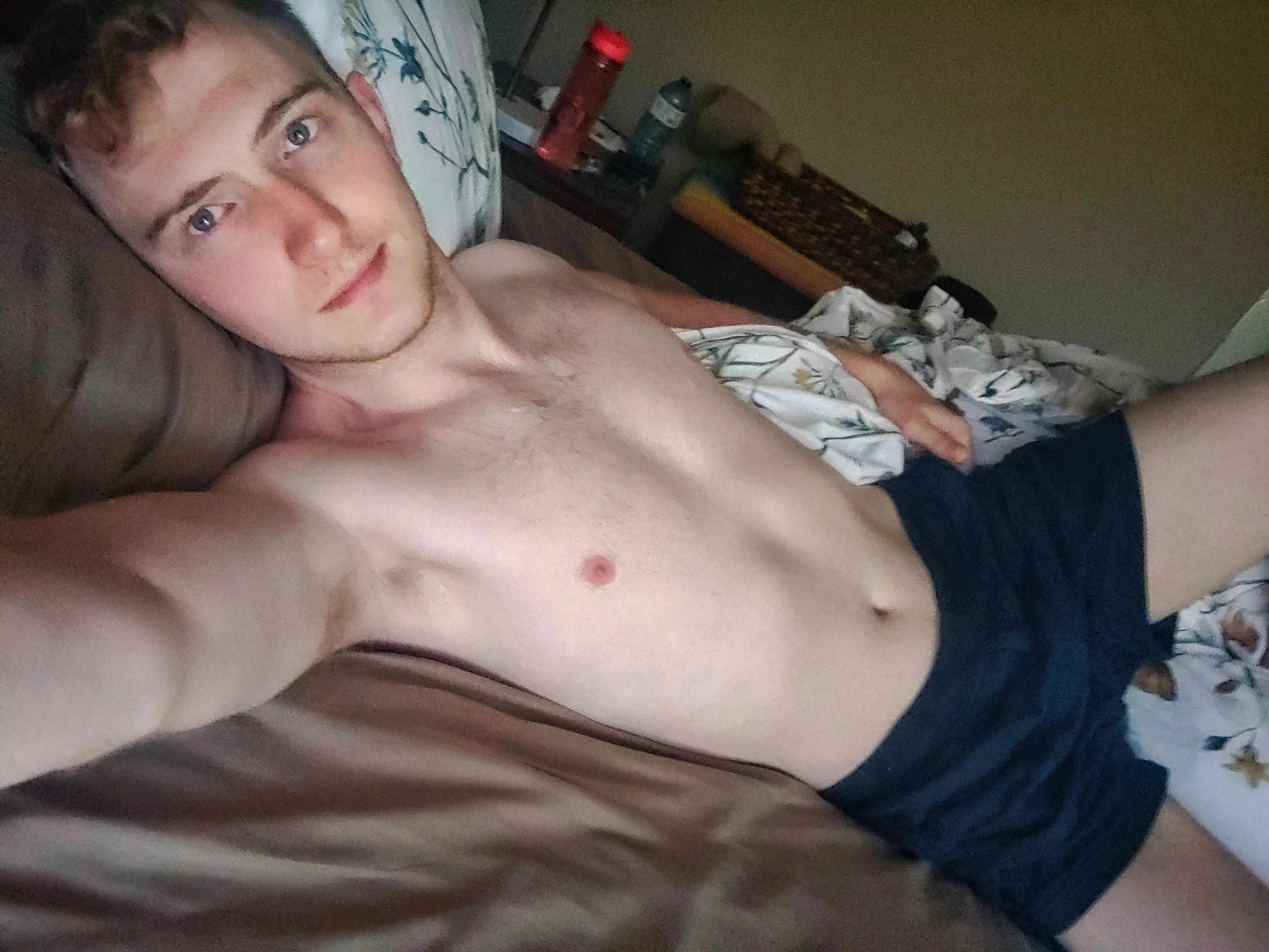 I thought my eyes looked pretty here! posted by Atomlad360