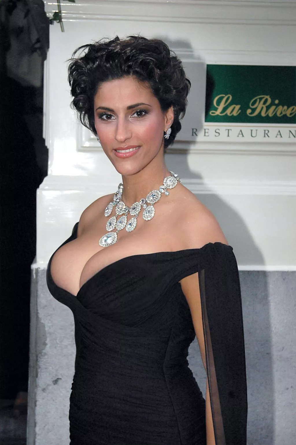 Kristina Bozilovic posted by RavArtus