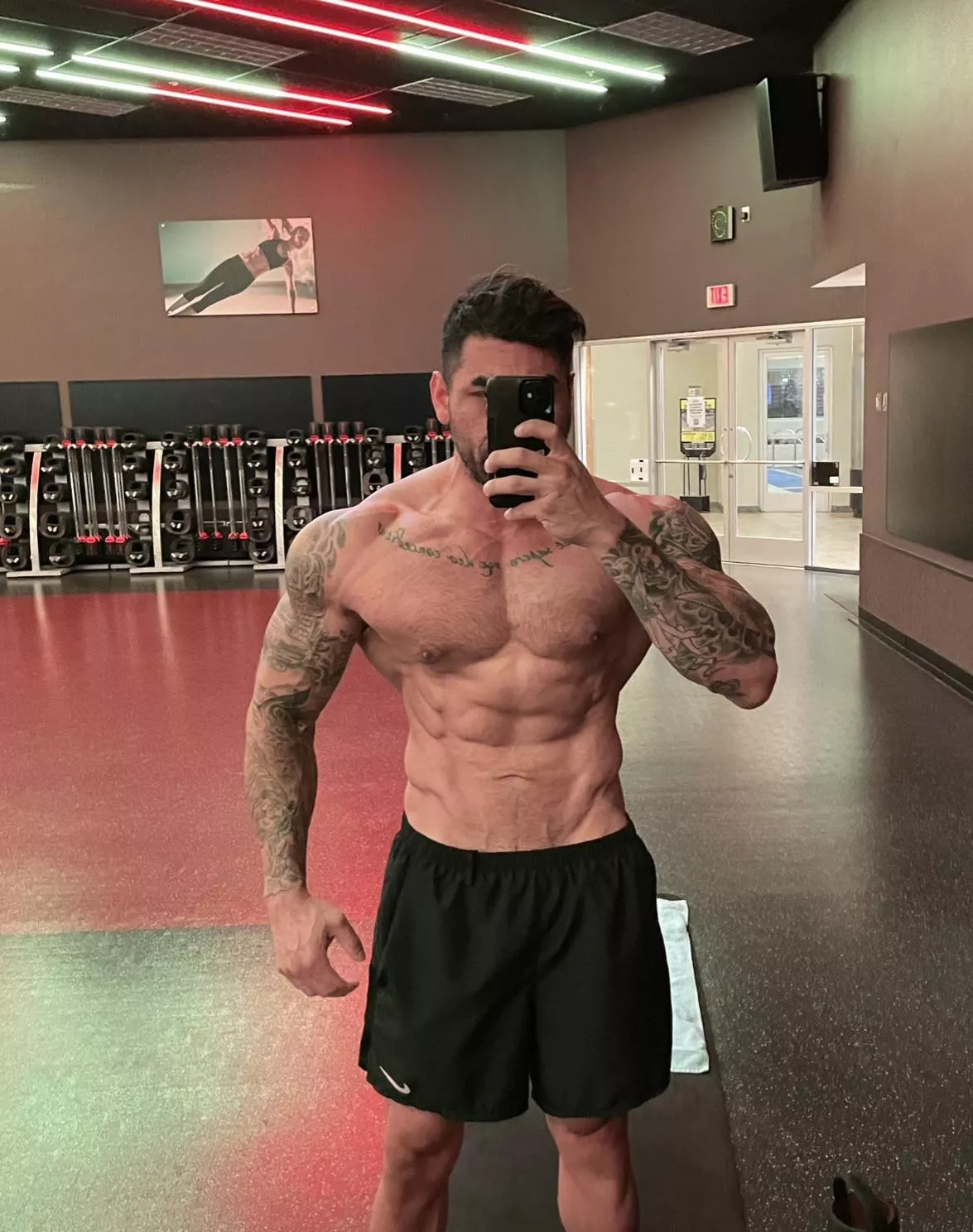 Post Workout Pump 33 [M] posted by LVRicco