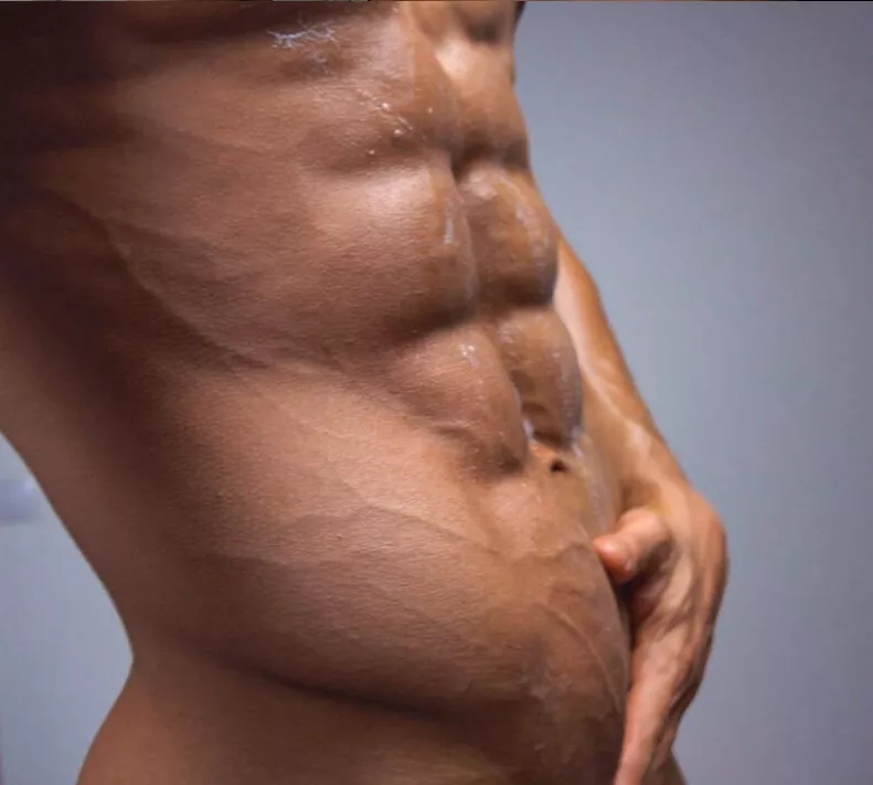 V lines are my speciality 🥵 posted by AndrewAD9