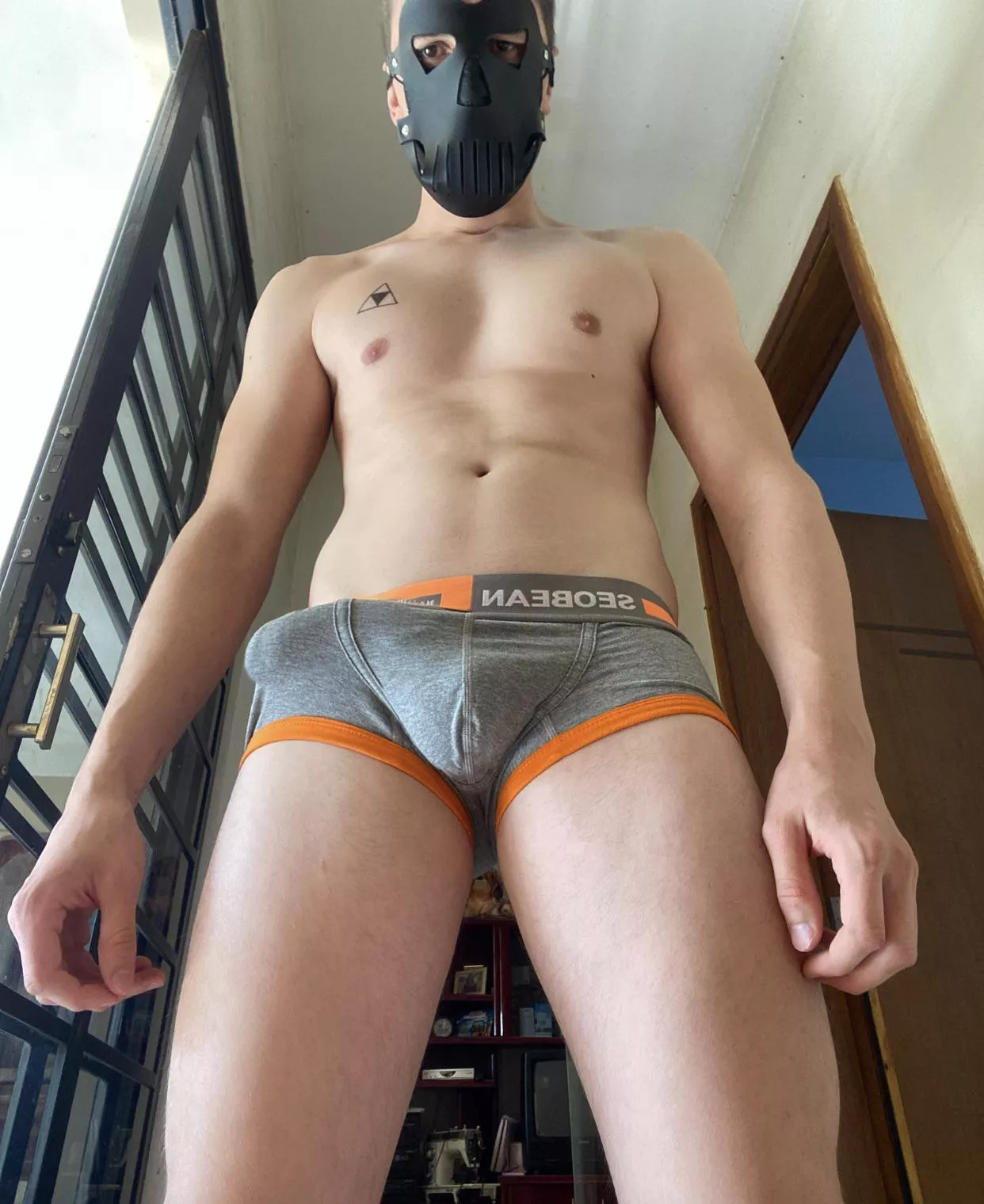 would you let a twunk boy dominate you? posted by kevsanderx