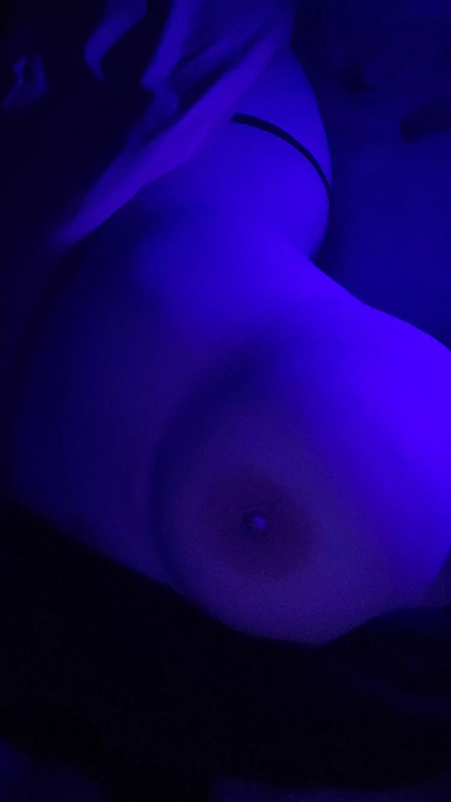 26 latina blue lights x posted by S4andii