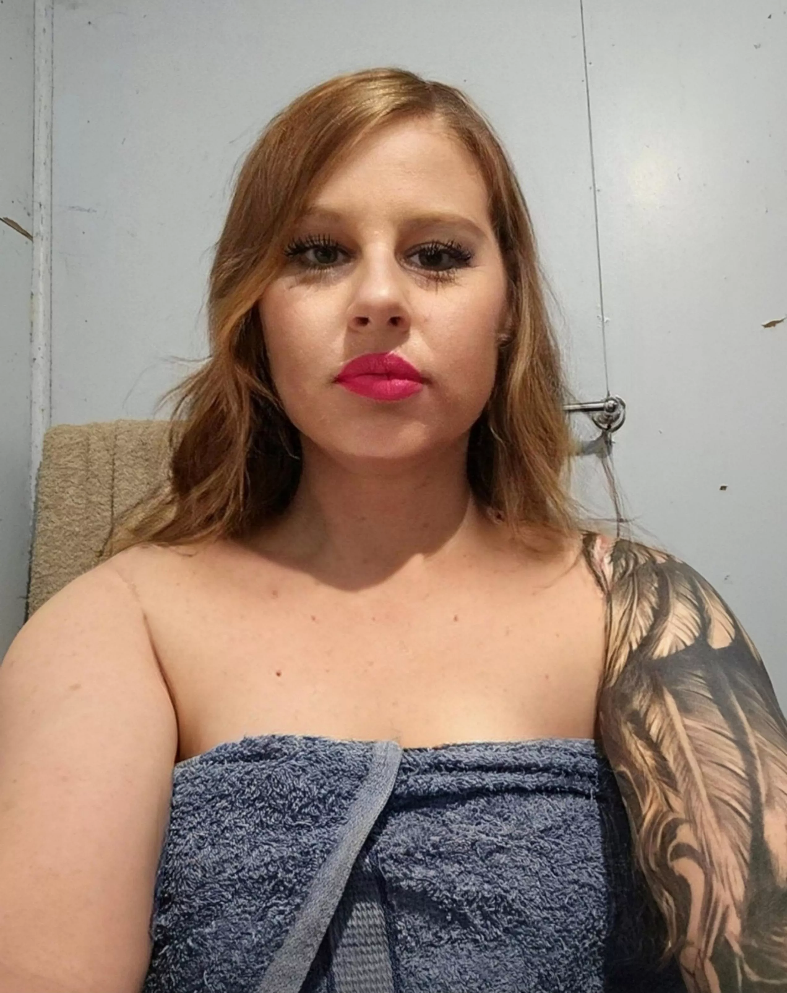 Does my make-up look ok wearing this towel running late for my date posted by Confident_Job3305