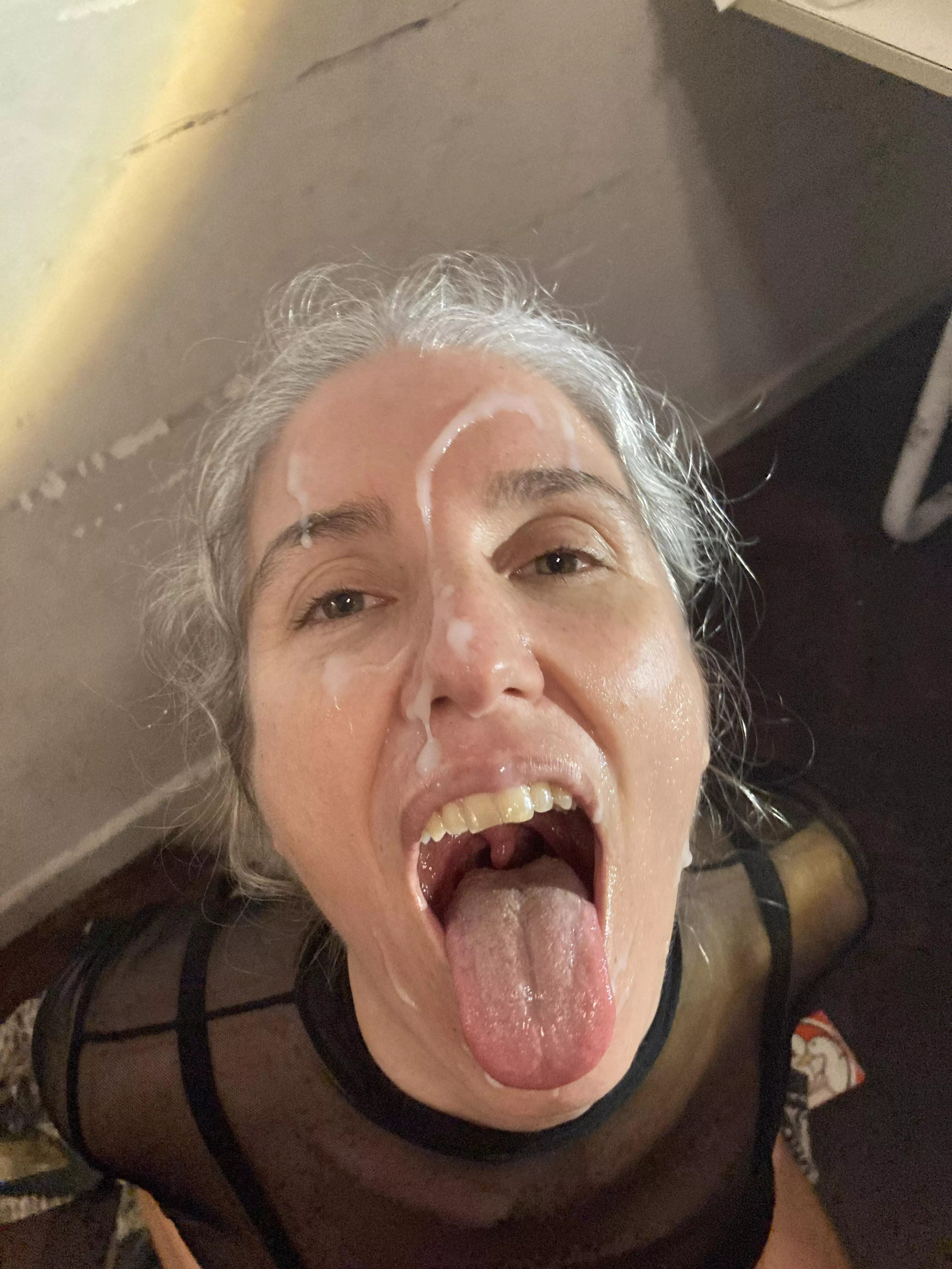 Facial cumshot cause deserve it posted by SILVERgray2