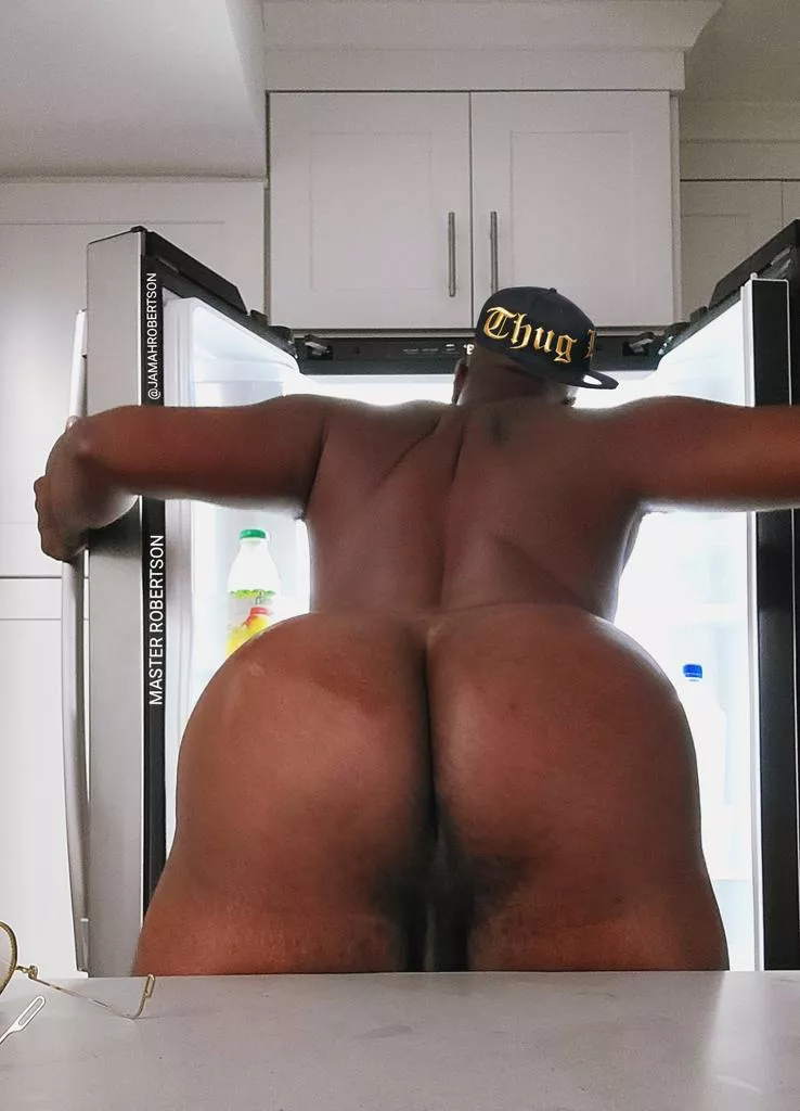 Hum what should i eat for today 🤔 posted by Oldmenyoung