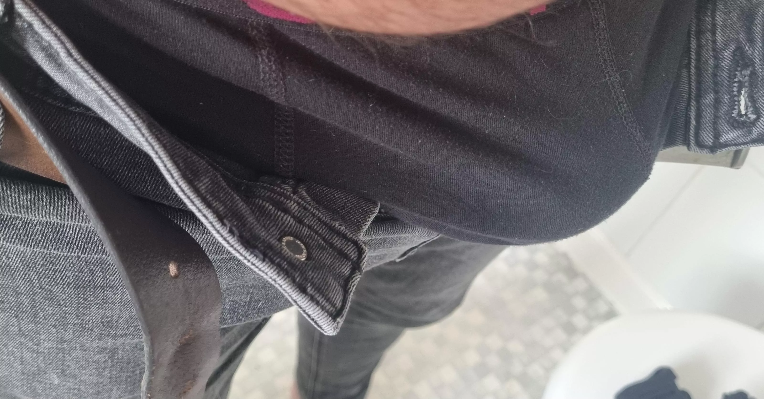 I need a hand getting my jeans on posted by mrnailes