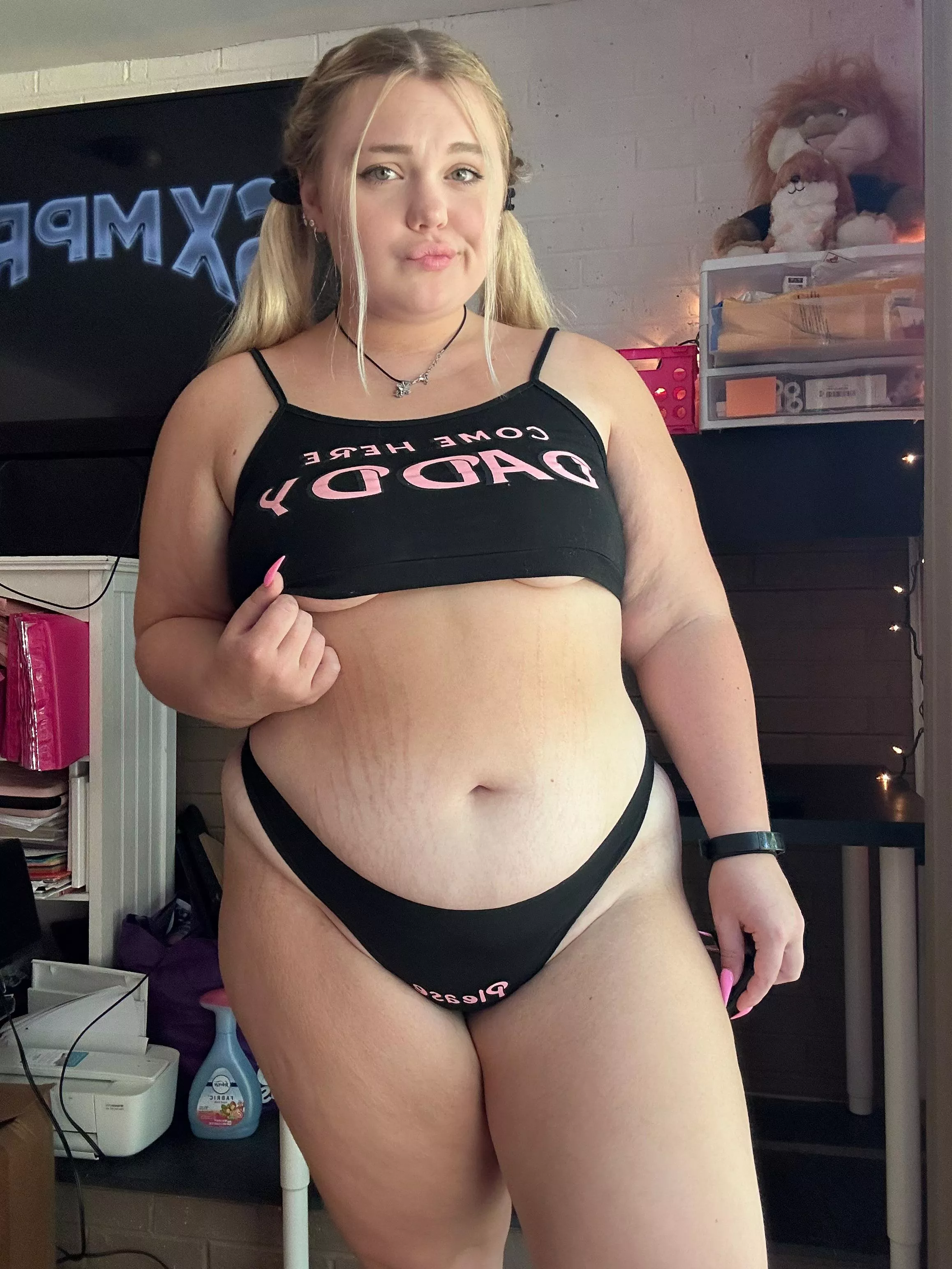 i was built for breeding, i need a creampie posted by lxves