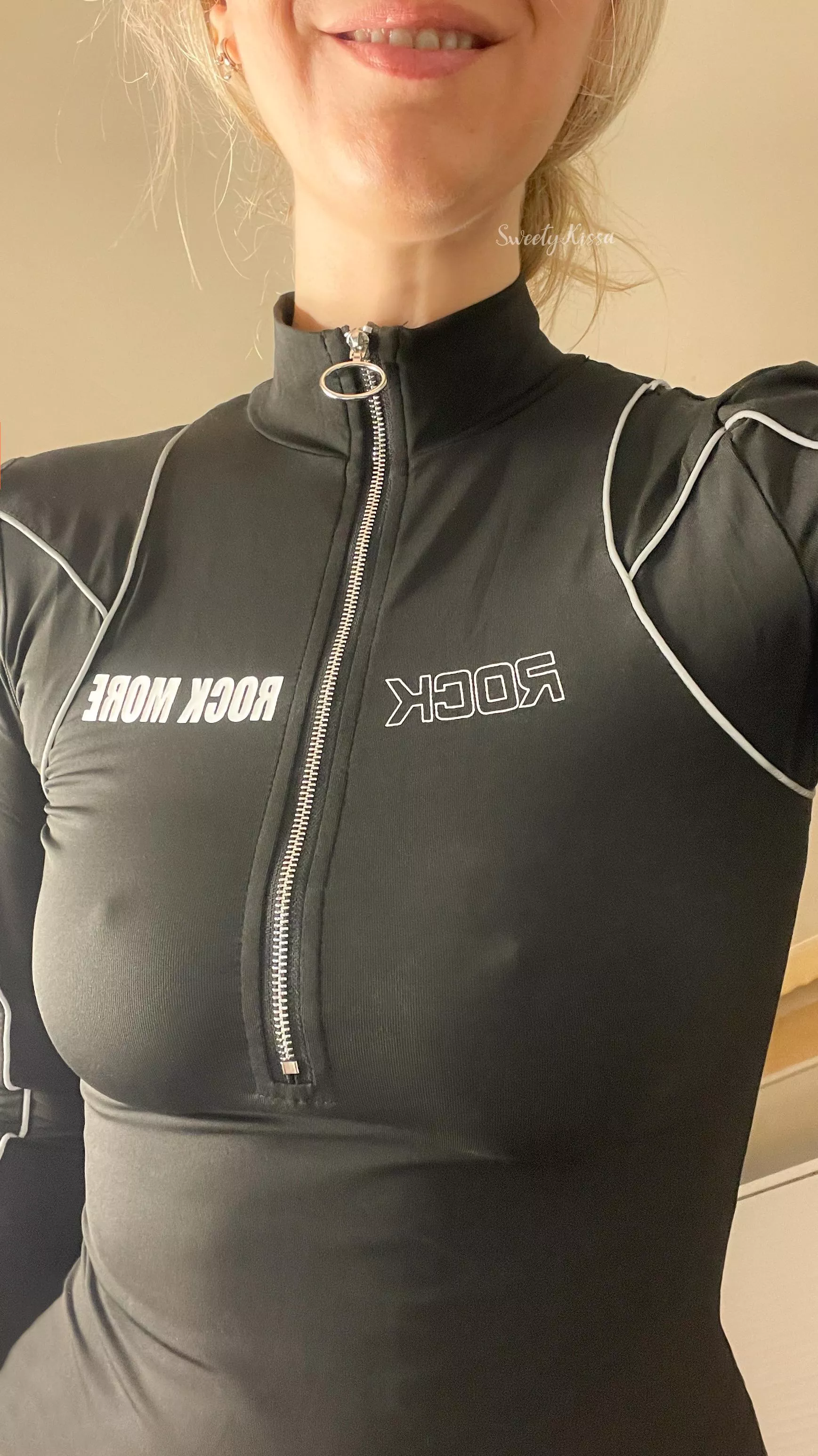 My new bodysuit for yoga classes posted by SweetyKissa