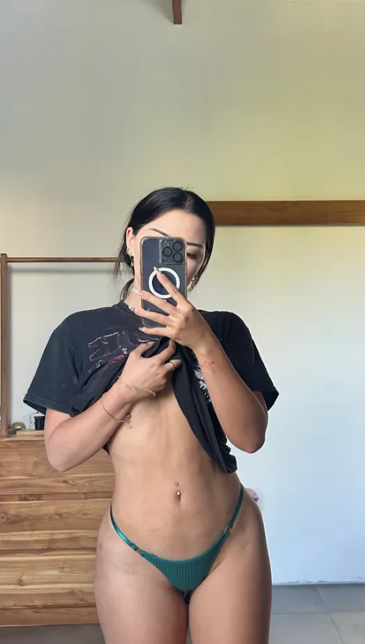 up, up and away👕🧚 @kaixkitsune posted by Disekelehy