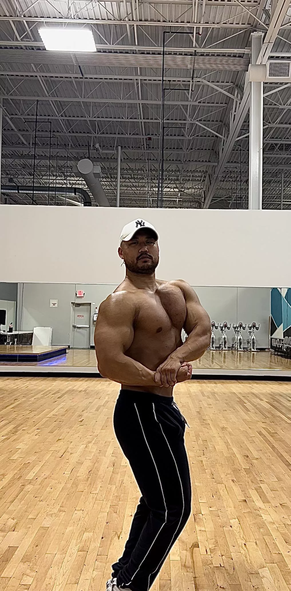 Who wants to be dominated? posted by KingKaiLuke2