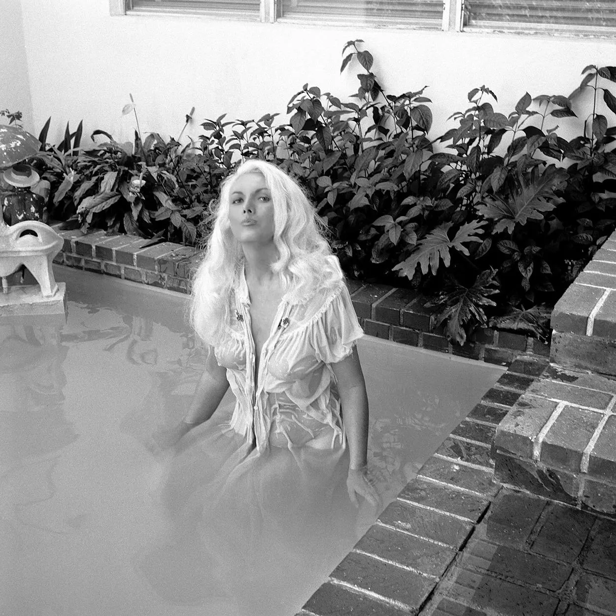 Bunny Yeager (1950s) posted by OswaldMontalmo