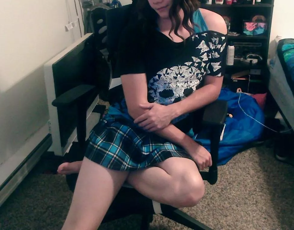 Do I look cute here? posted by Lezzh