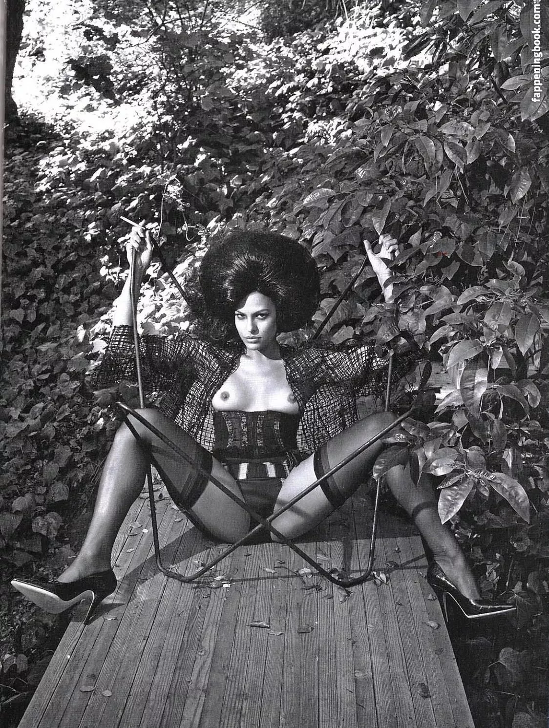 eva mendes posted by crunch_crab