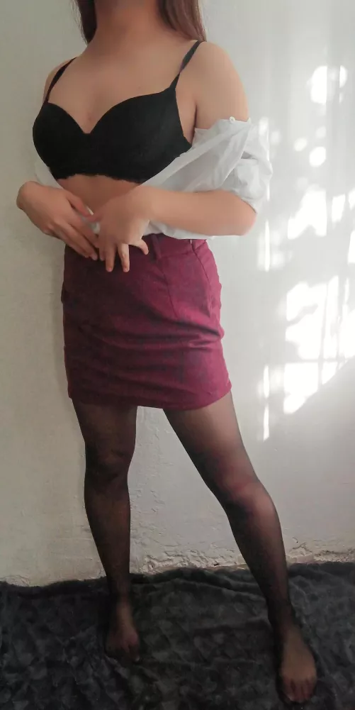 Getting (un)ready for work🖤 by TheJeffyWoods