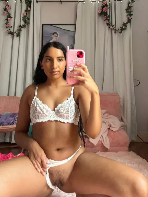 I like to put my panties aside so they can fuck me by BrownKitten8