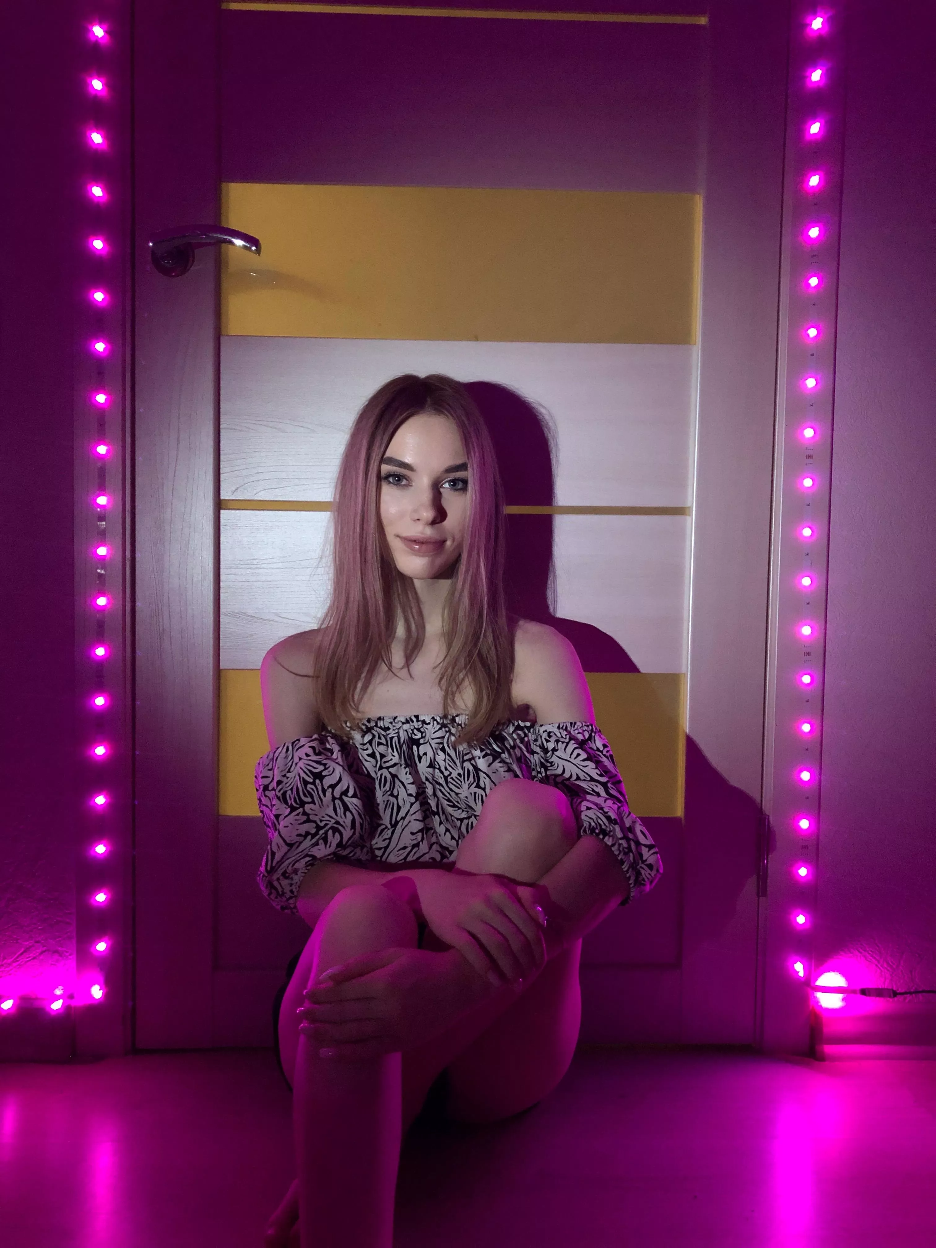 i love these lights ! :3 posted by TheReverse1