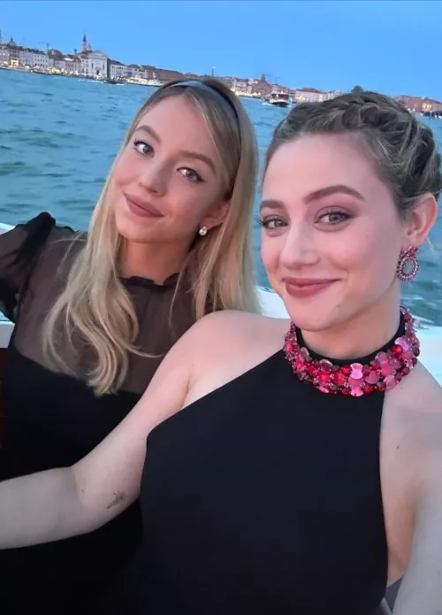 Lily Reinhart and Sydney Sweeney by Knurzpfoten