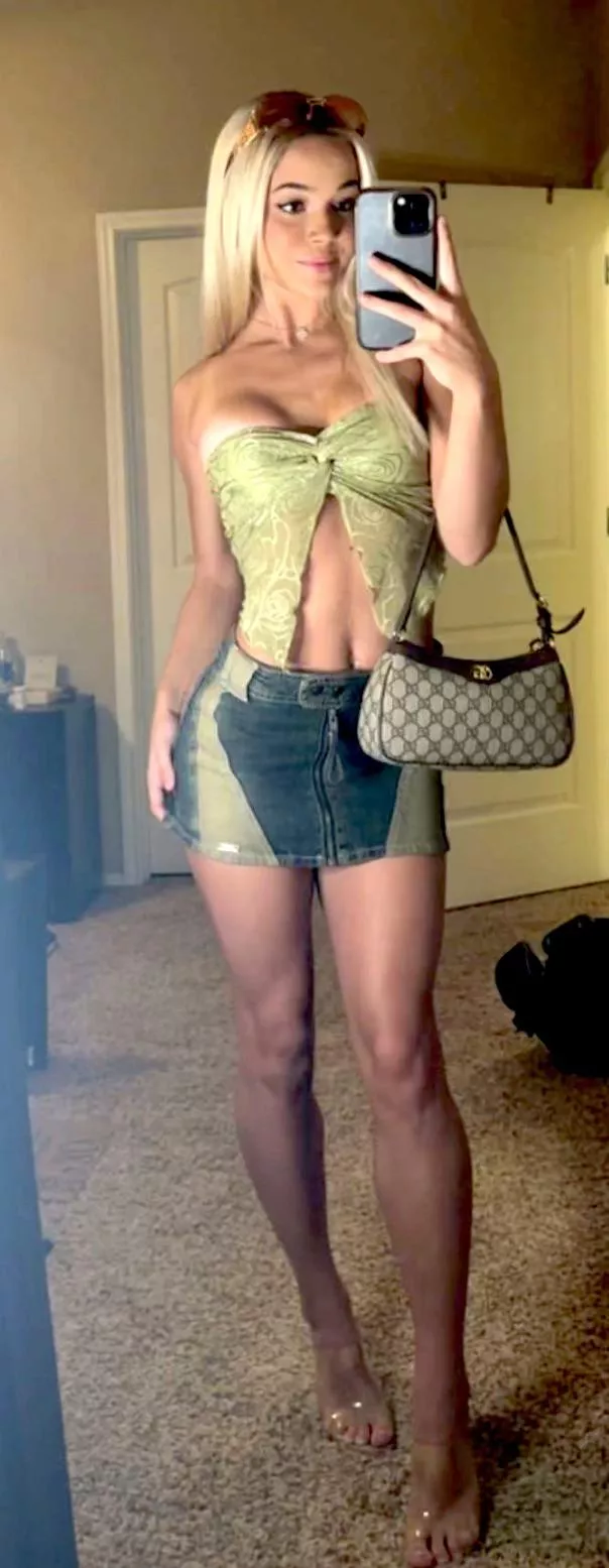 Livvy Dunne posted by GermanicMania