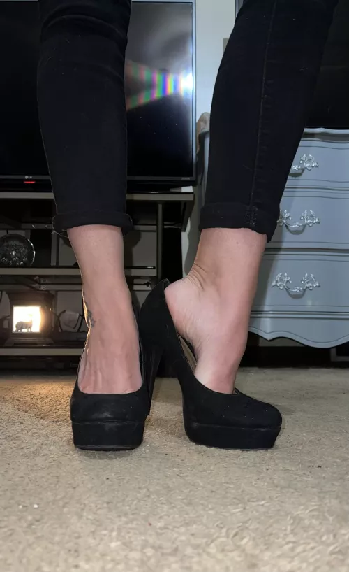 Love a good pair of heels by FFlcb