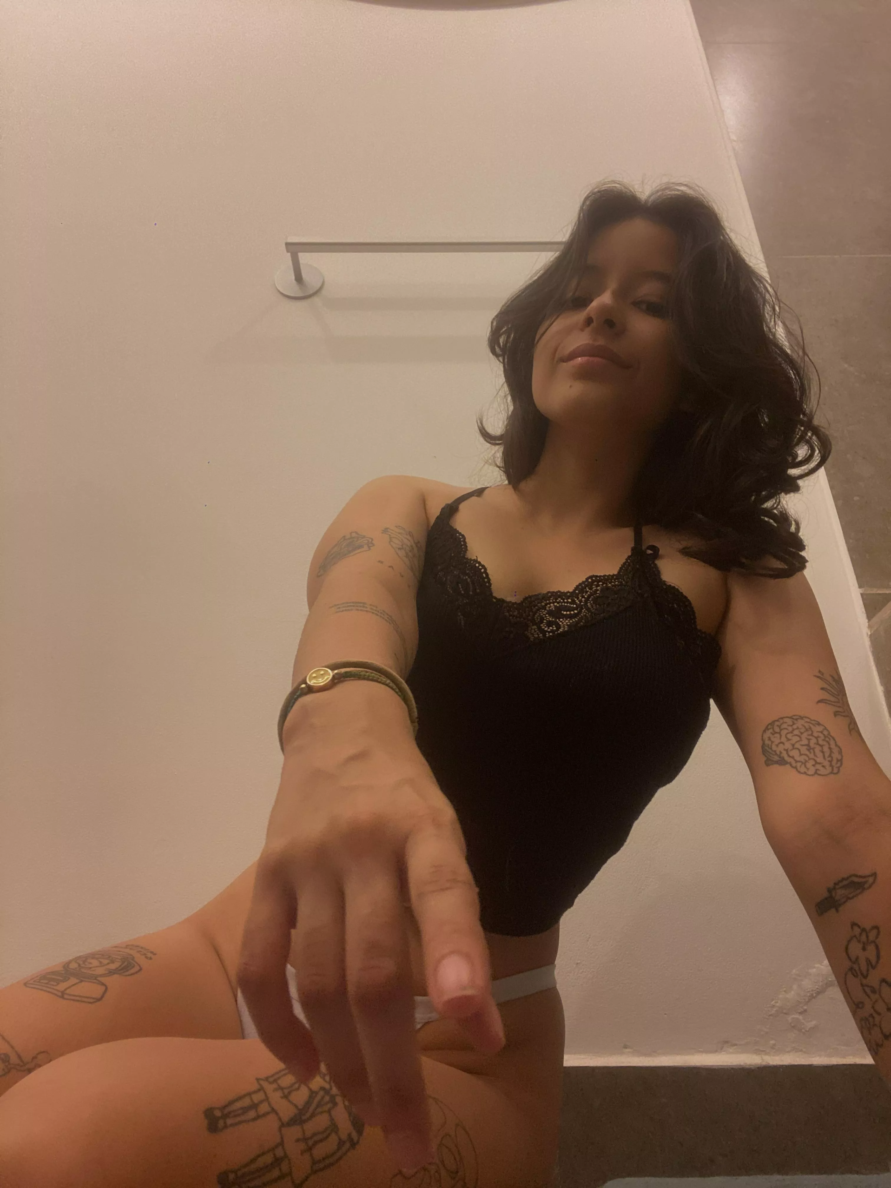 Not ready for a new week D: [F] posted by leadeashy