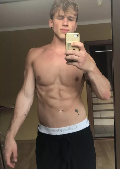 Sexy forearms? by AlphaJake23