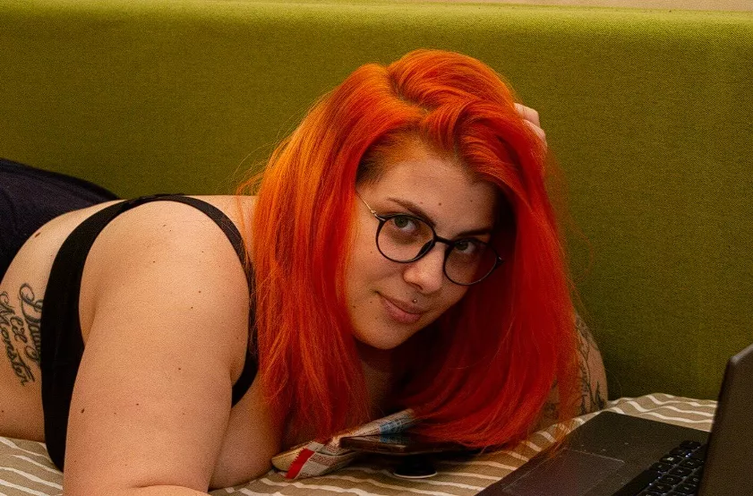 When the boss has something URGENT and I'm already at home posted by ErikaBosom