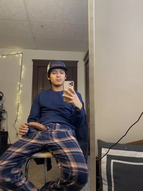 Who likes uncut ? Top here ;) by TheonlyodiOF