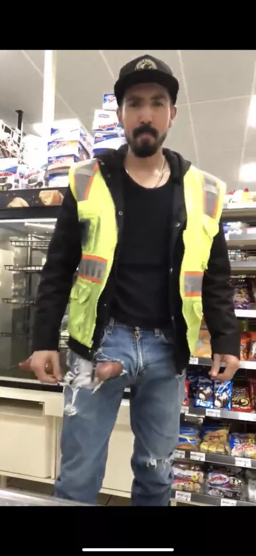 Anybody know this guys @? He does public cruising. by Mad-Rig