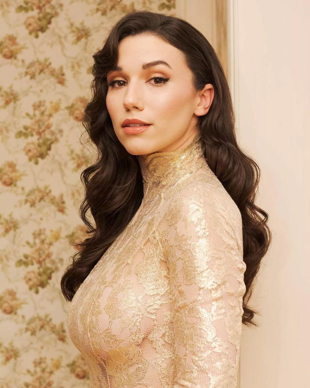 Grace currey posted by MG_imgPost