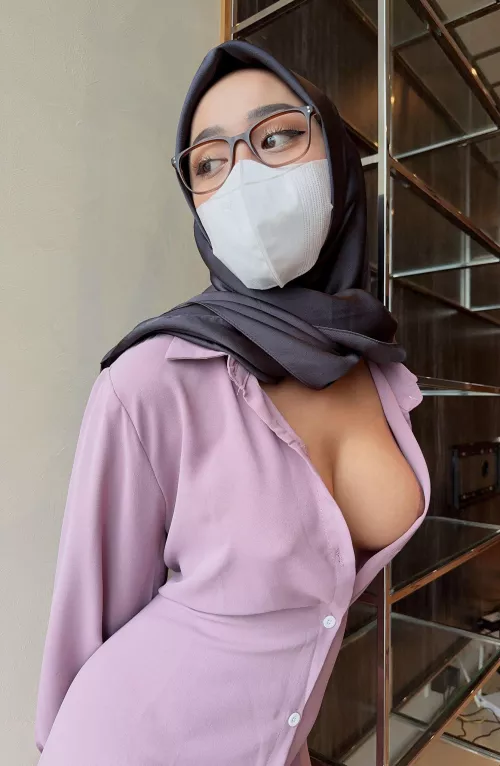 How long did it take you to stop looking at this photo by corrossismz