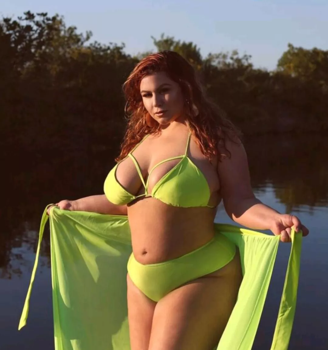 London Andrews posted by evenflow_2991