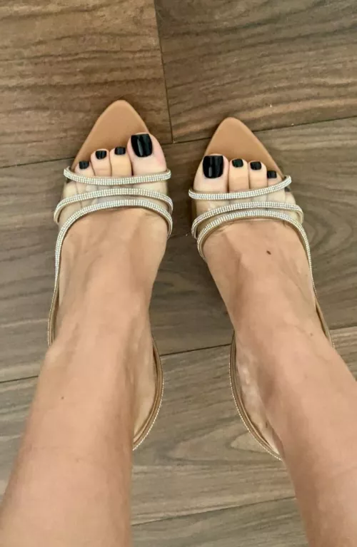 Love these heels 👠 by Entire-Pollution7710