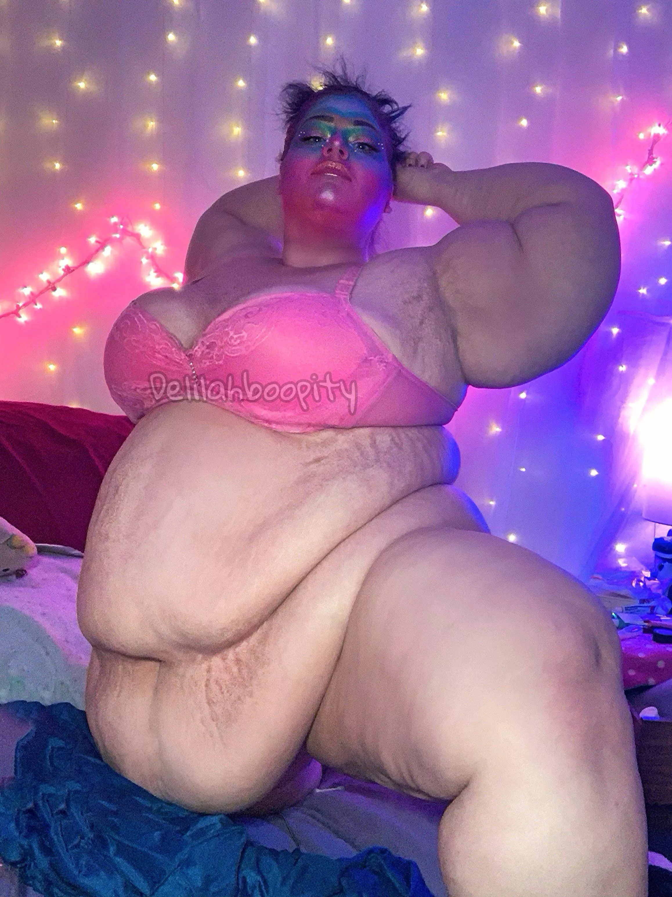 Never before seen. Found it deeeep in my photo album. posted by Delicious_Delilah