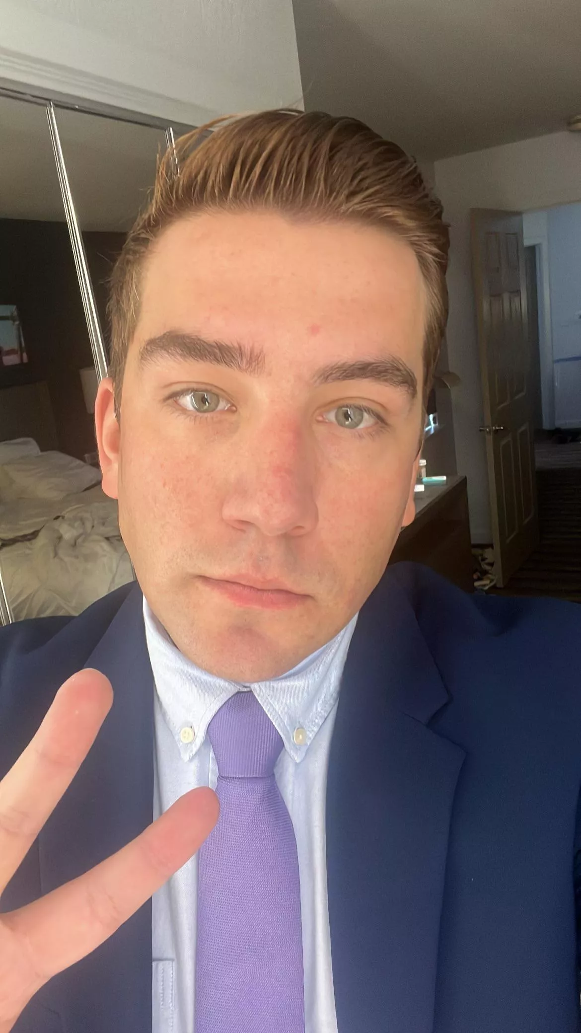 recently single, going to a wedding hit hard posted by yanklondonboy