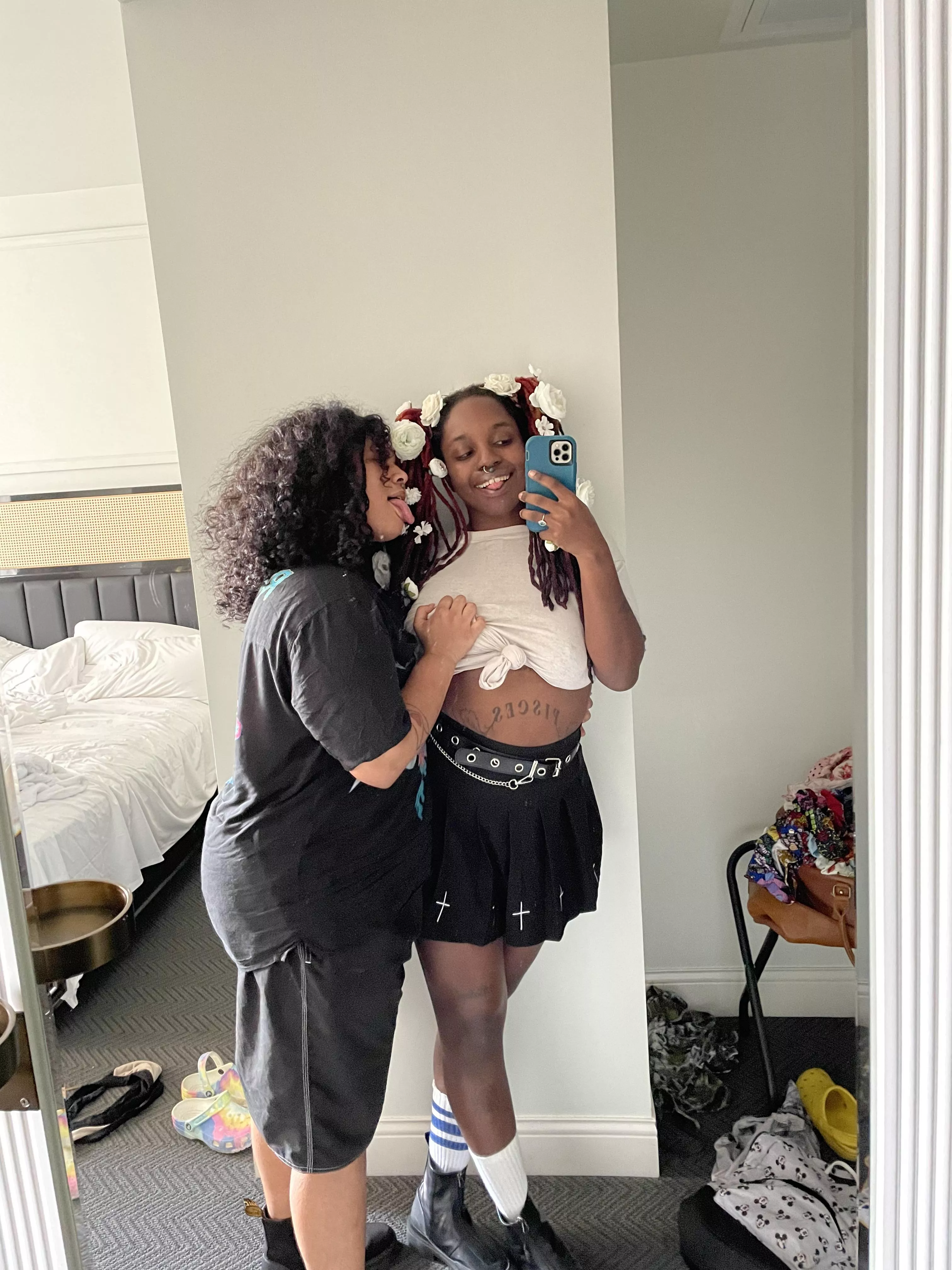 She loves when I don’t wear a t shirt without bra posted by PiscesandClassy