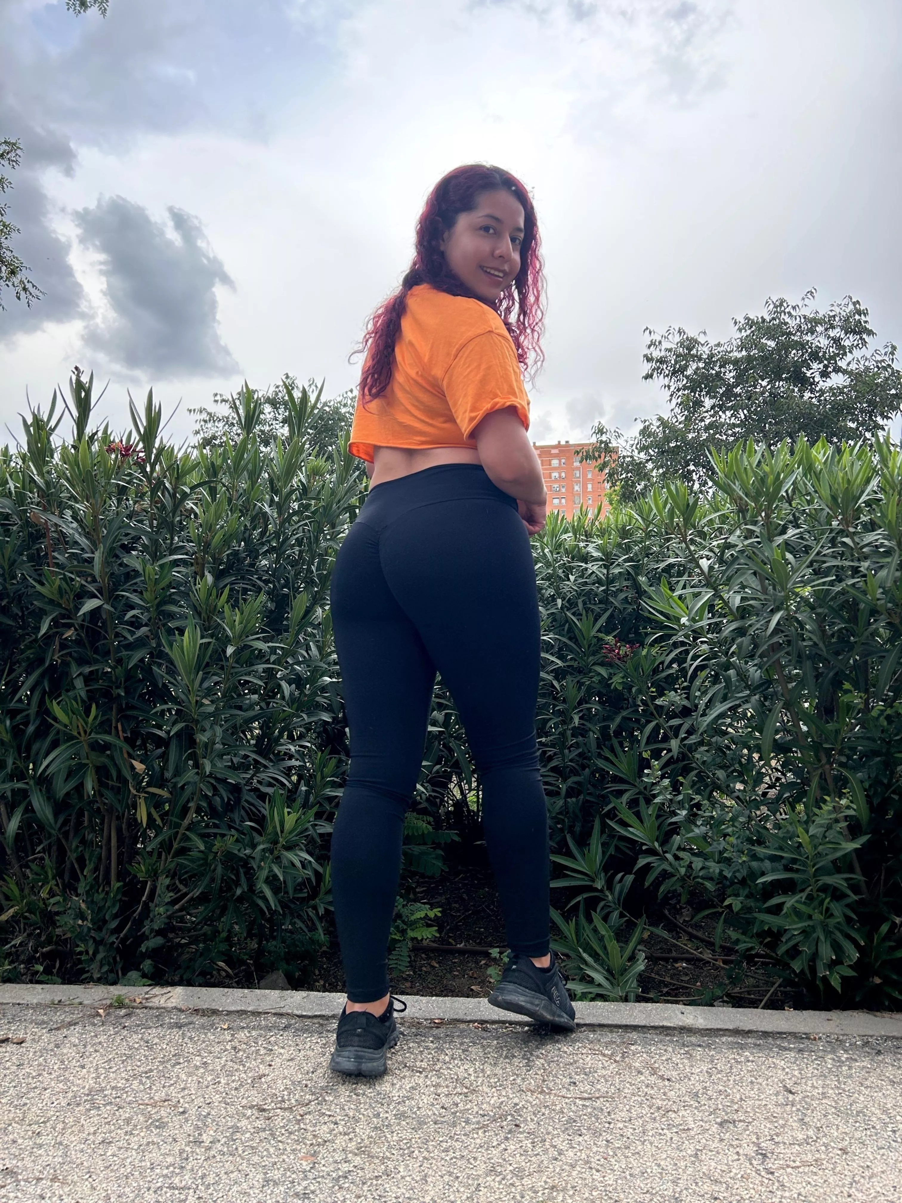 Those leggings are tight on me 💦🙈 posted by SofiaCastro3501