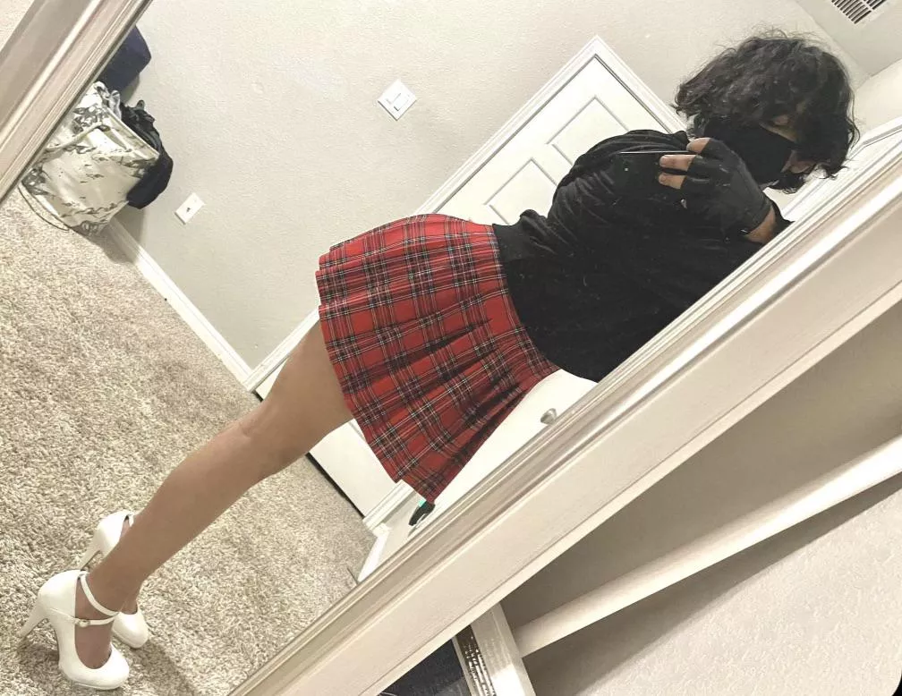 WOAH! what’re you doing here? posted by yuprnAngel