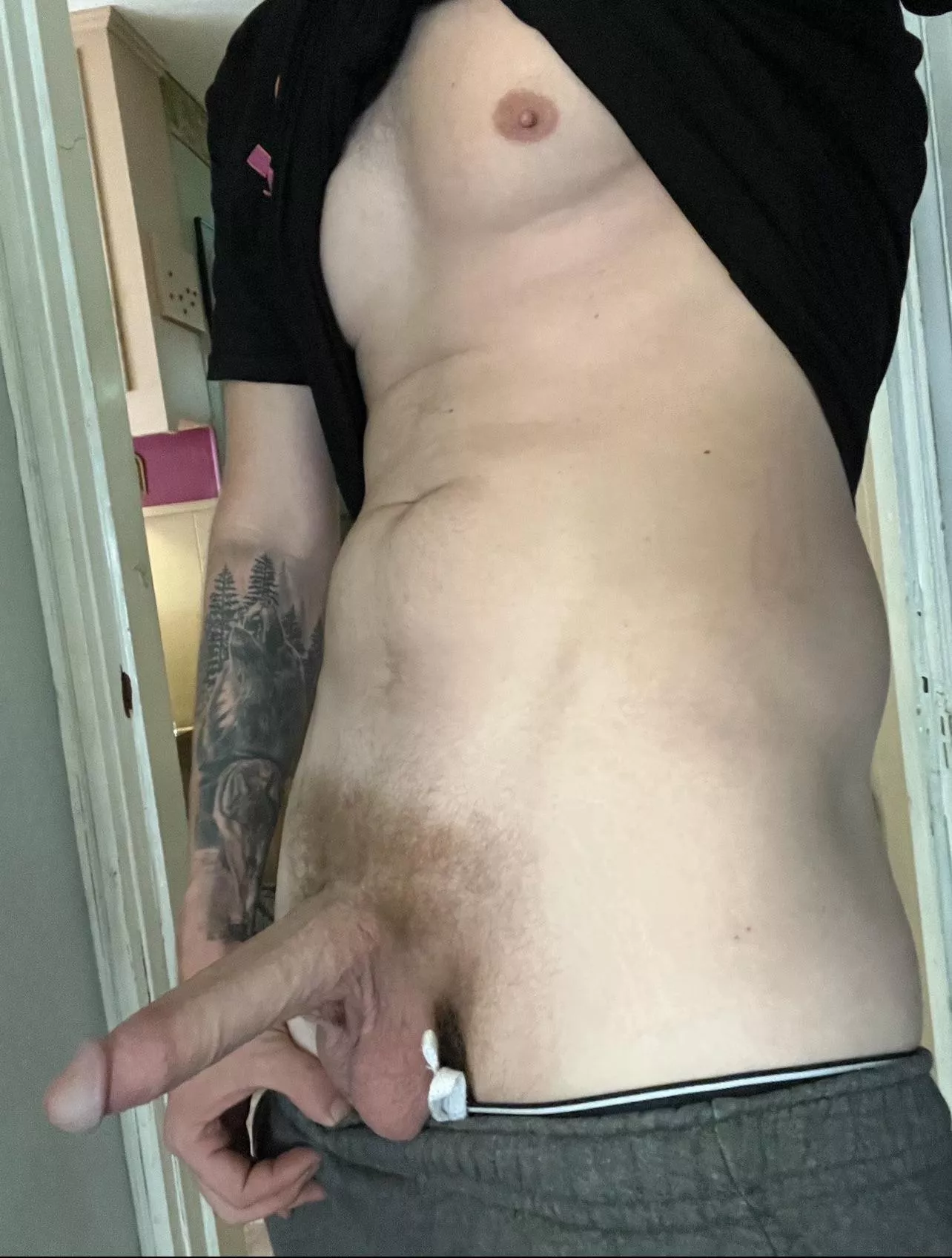 Wwyd if you caught your roommate taking this pic posted by Throwaway517663