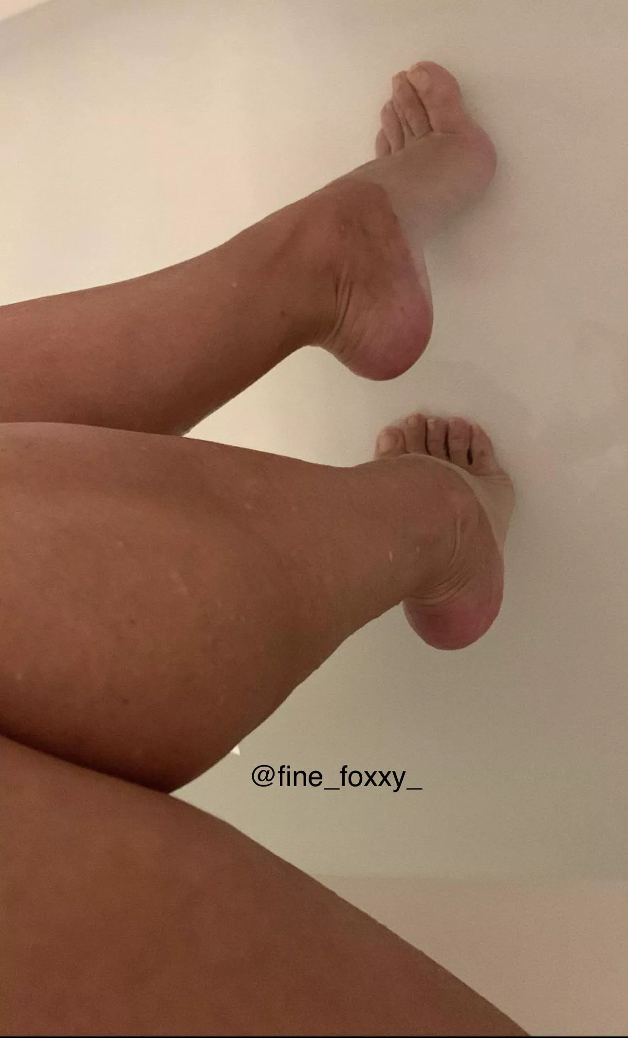 All Natural posted by Fine_Foxxy_