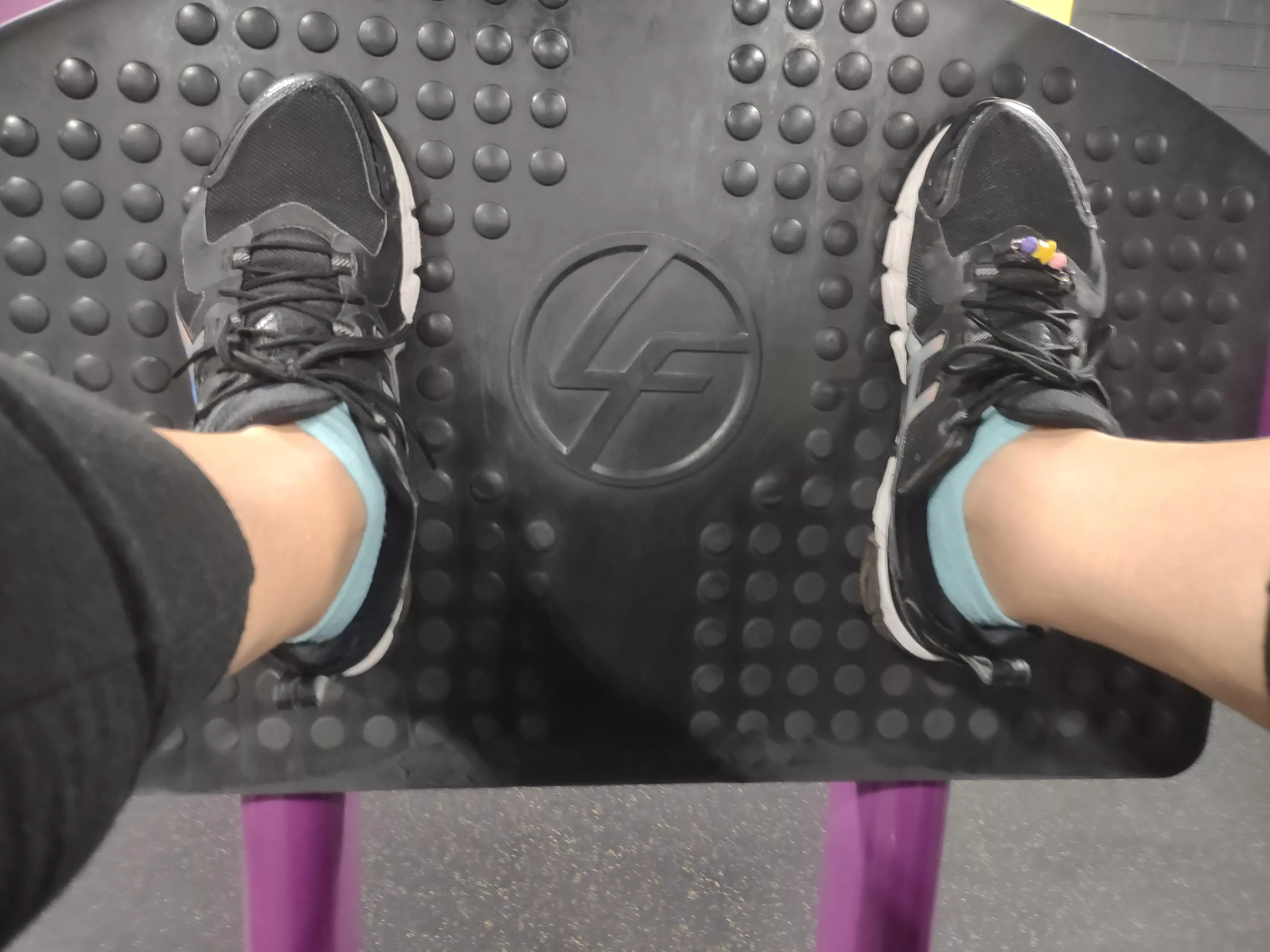 Back with my gym socks!! posted by sauc332