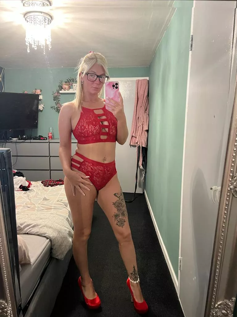 Check put my insta @luciemayuk posted by 1stPersonToDie