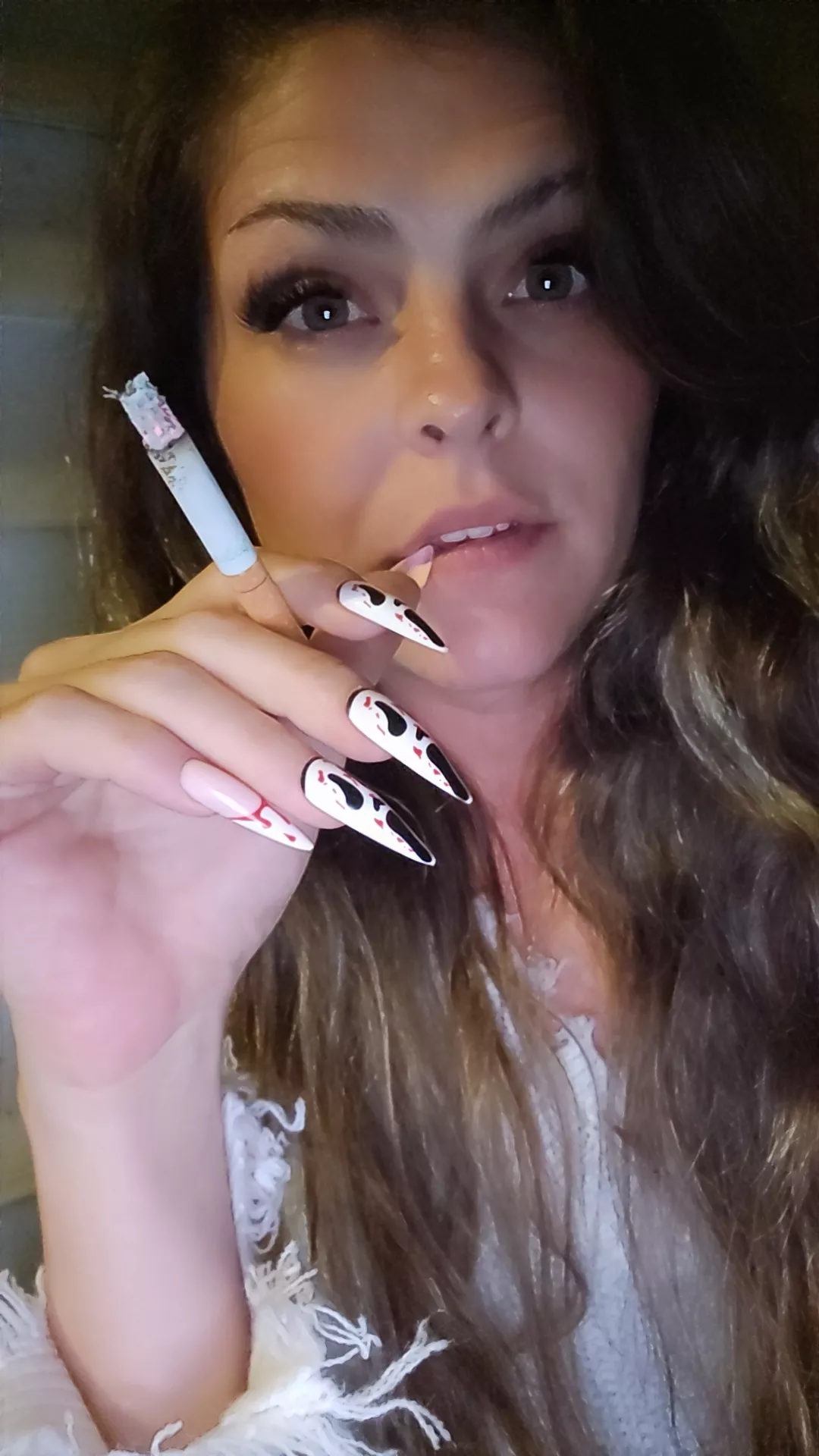 Did my nails and lashes, now cig time 🤭 posted by FiestyFireball
