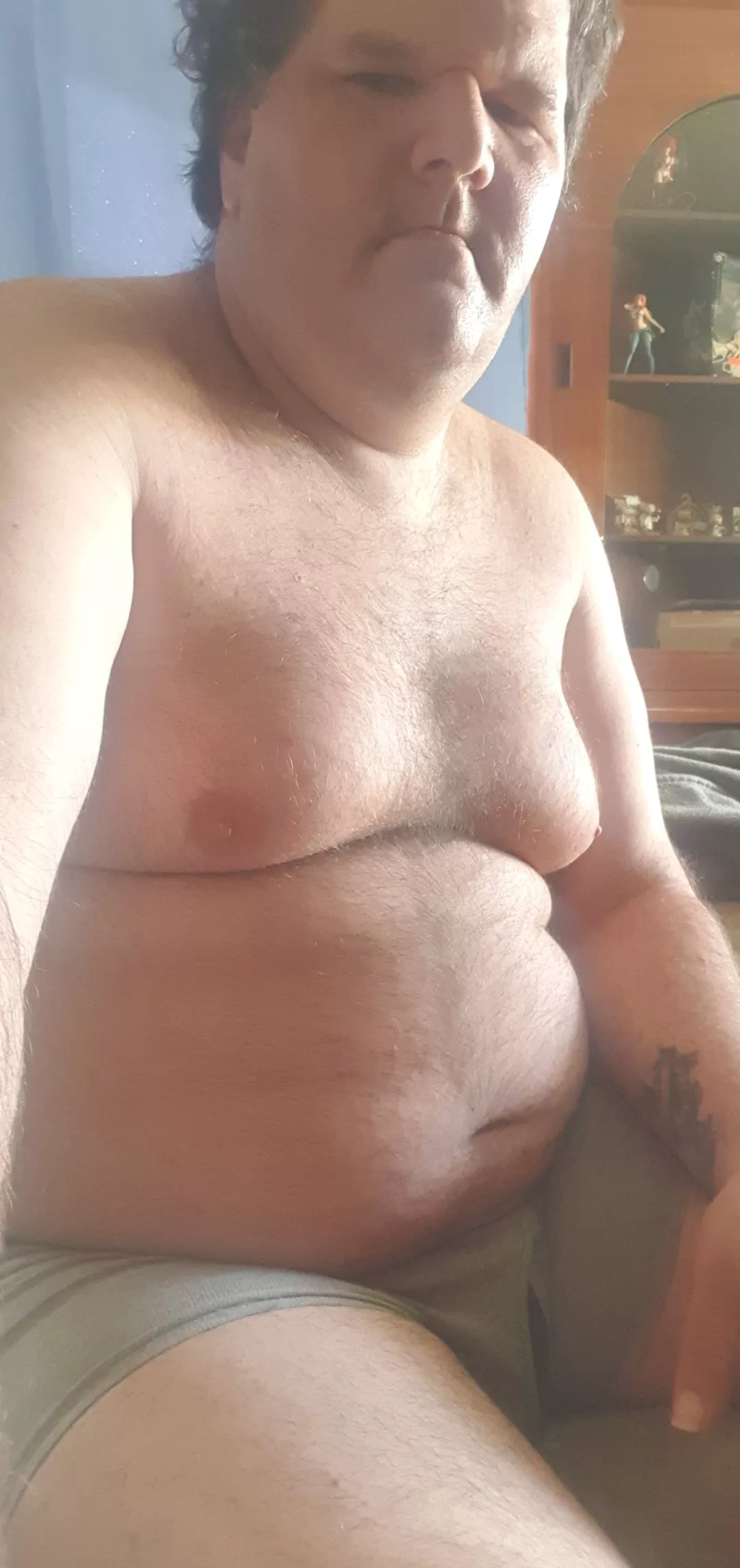 Hey all, would like to chat for a bit. posted by sexyestbear