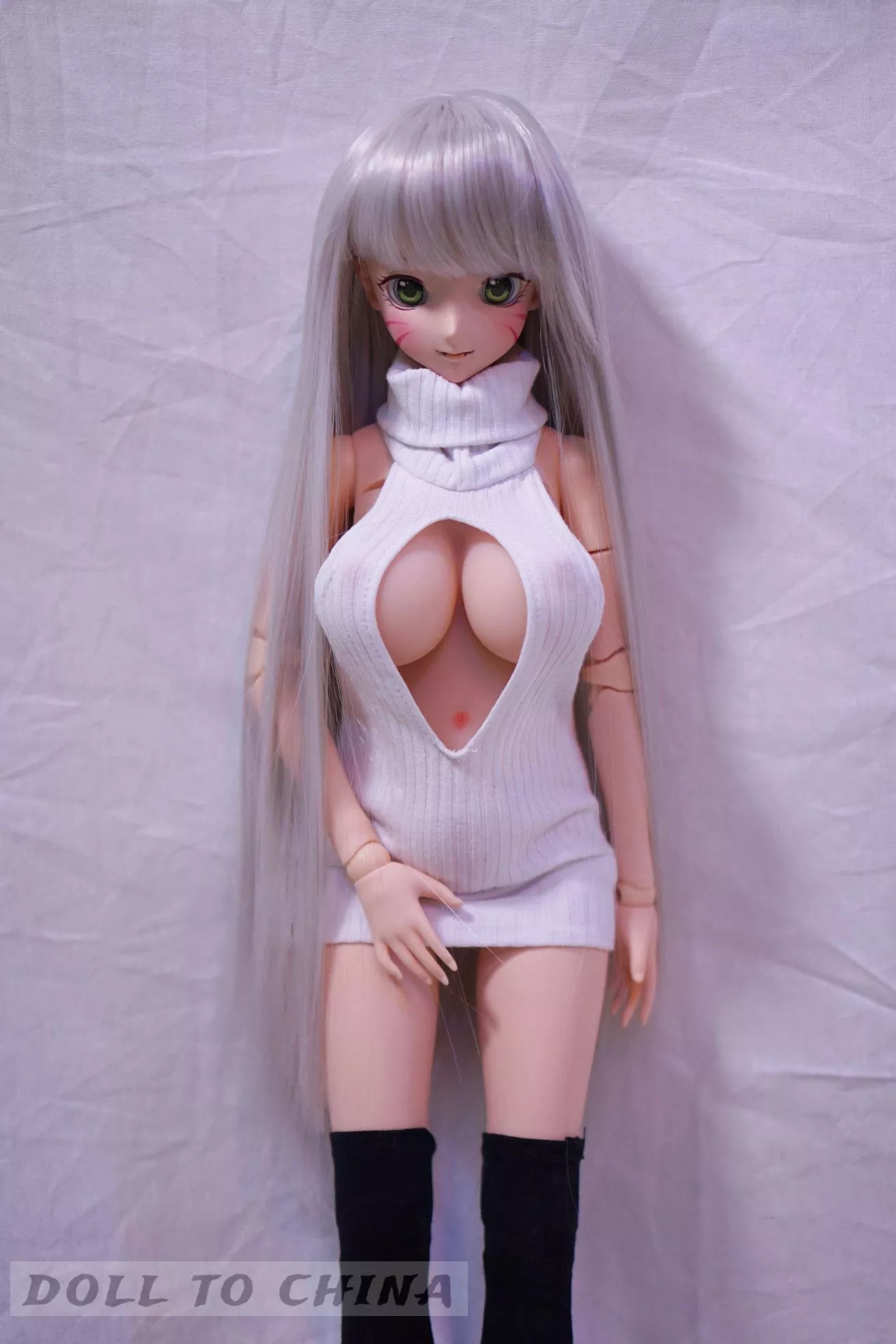 Will this 60cn doll from Six house have a hard time with customs in the USA specifically Missouri or is it illegal? posted by Alarming_Carrot5244