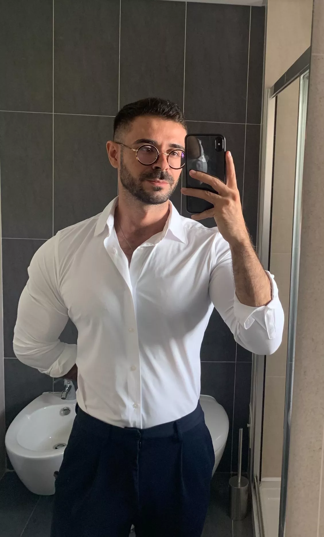 Working mood :p posted by casualchicopt